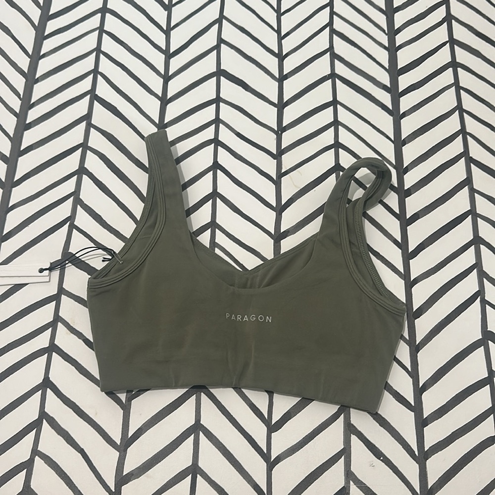 NWT ParagonFitwear Set - Picture 4 of 5